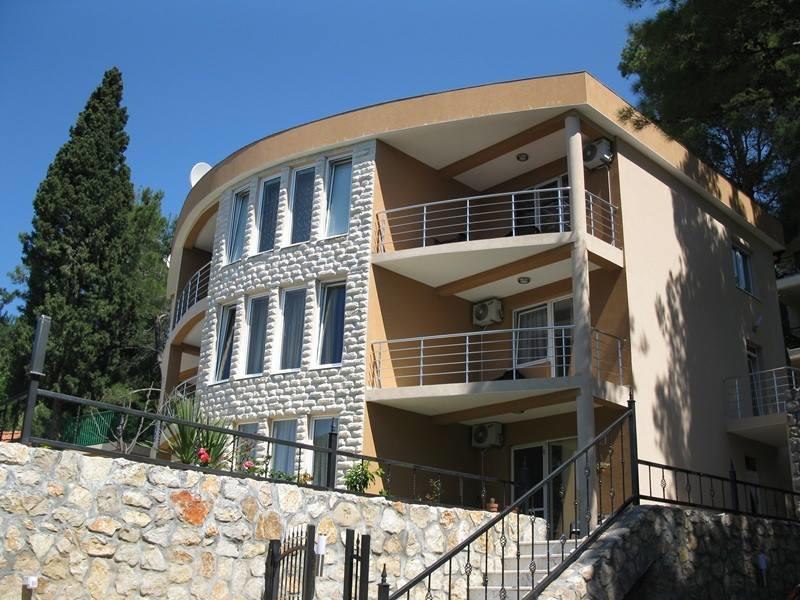 Apartment Villa Elena Bar Bagian luar foto